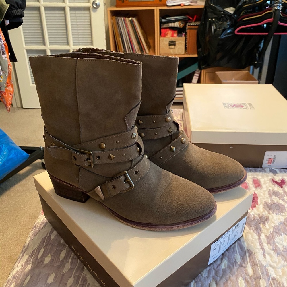 JCPenney Boots Size 11